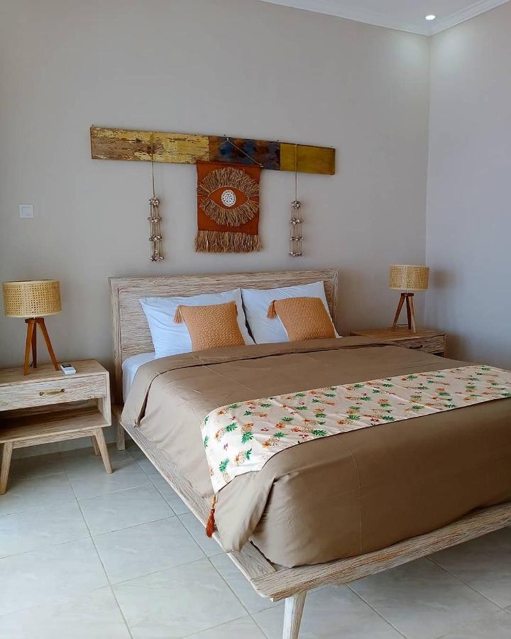 Vns Beachfront Guesthouse Ped Exterior photo