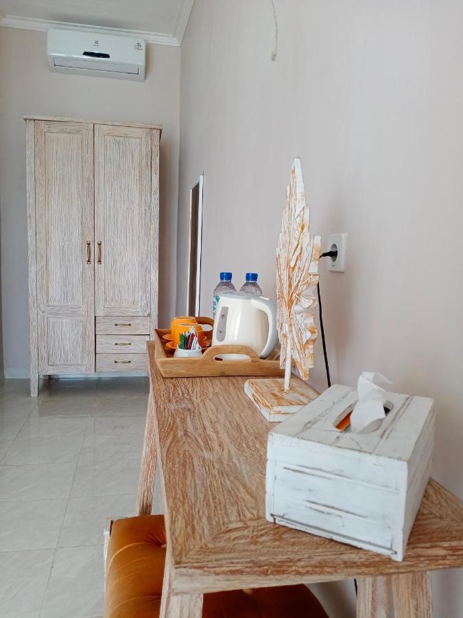 Vns Beachfront Guesthouse Ped Exterior photo